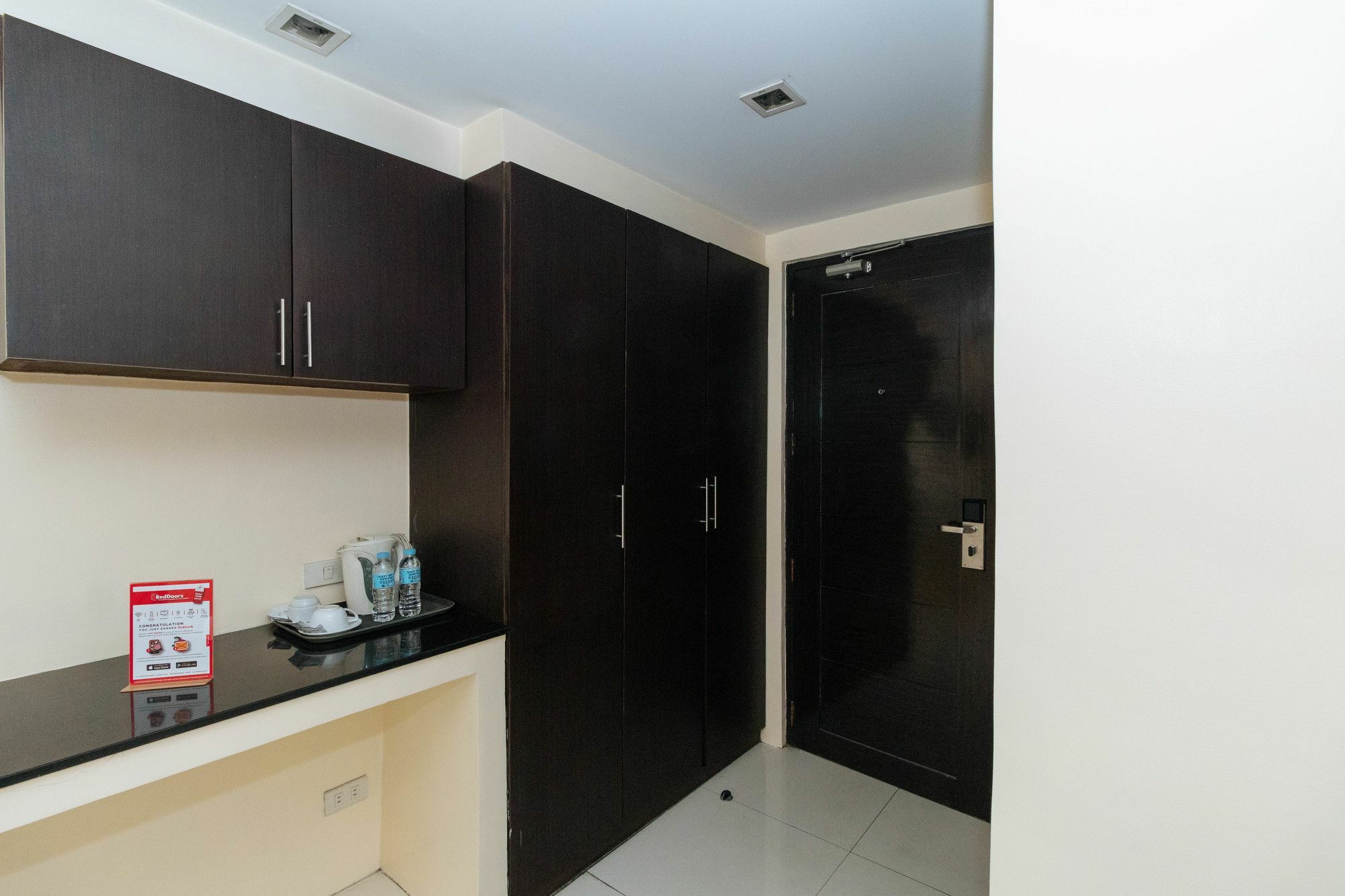 Reddoorz Near Quezon City Circle Exterior foto