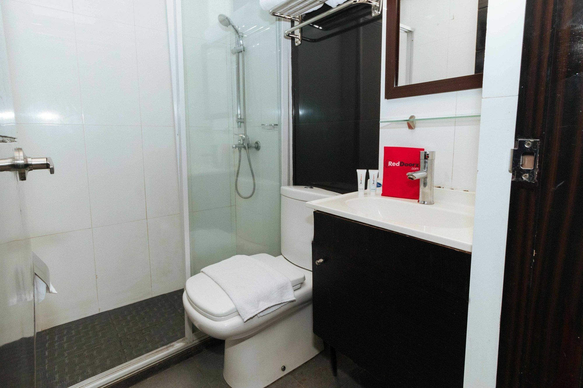 Reddoorz Near Quezon City Circle Exterior foto