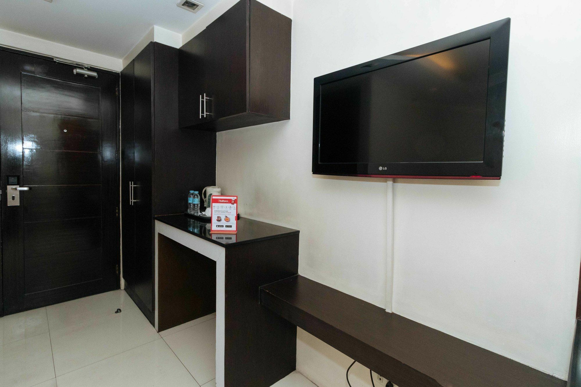 Reddoorz Near Quezon City Circle Exterior foto